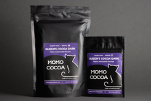 Cargar imagen en el visor de la galería, Momo Cocoa&#39;s *Especial de temporada* Mezcla de cacao oscuro Queen&#39;s Cocoa
